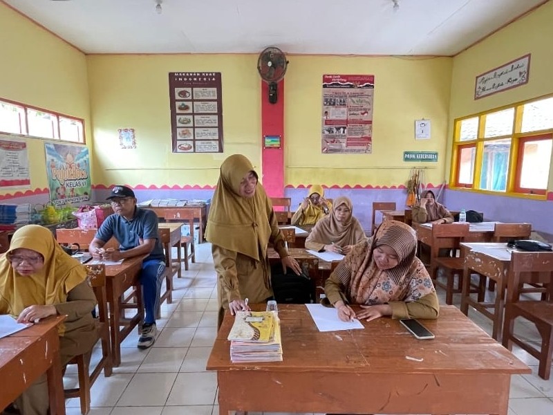 MERANCANG PEMBELAJARAN NUMERASI BERBASIS NON ELEKTRONIK