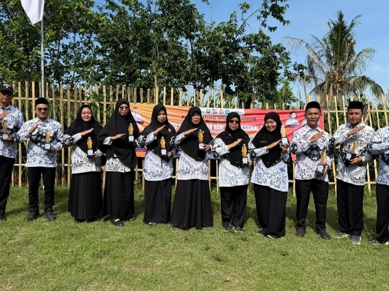 UPACARA HARI GURU NASIONAL