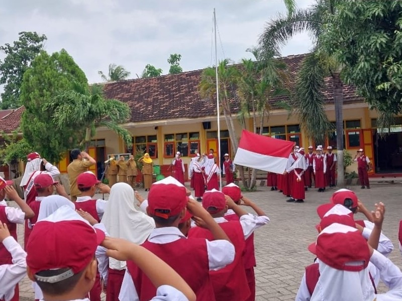 UPACARA HARI SENIN