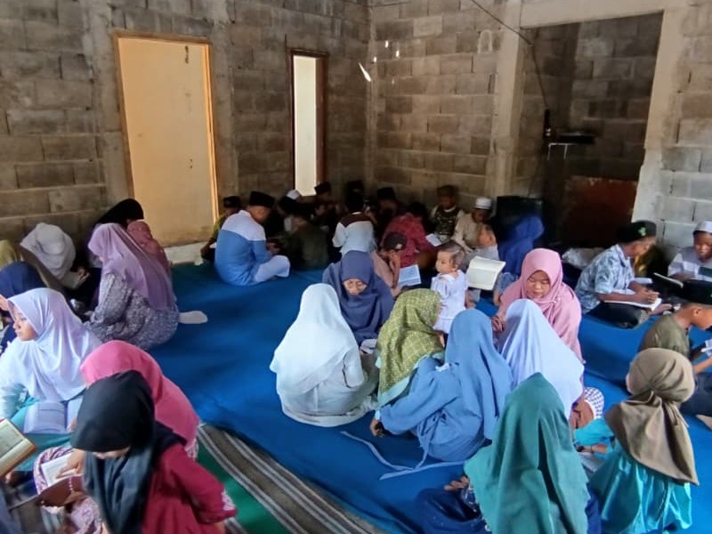 KEGIATAN ISTIGOSAH SETIAP HARI JUM'AT